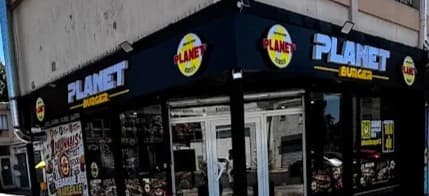 Façade de Planet' Burger 13 à Marseille